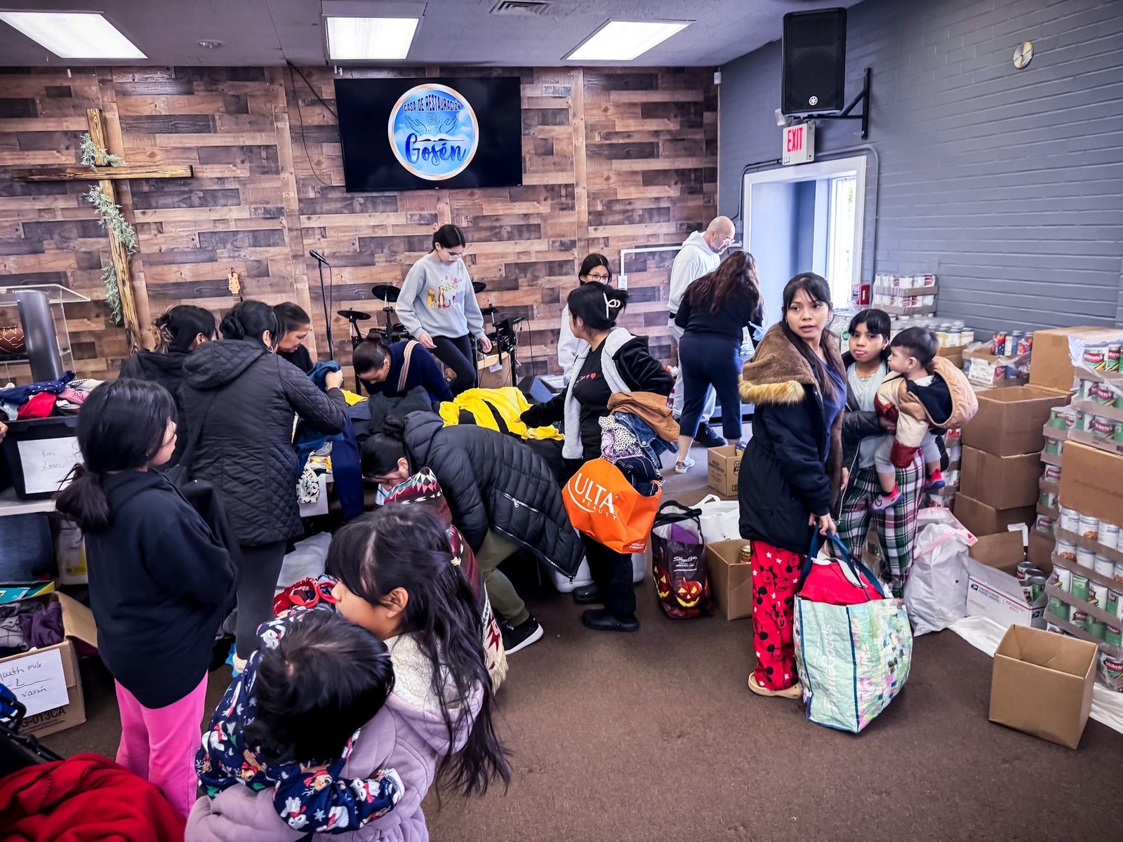 images of activities of hands of restoration